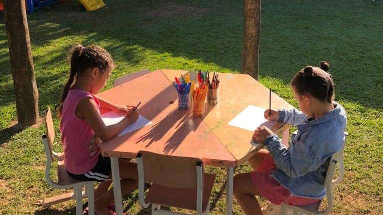 FEAC apoia criação de áreas verdes em espaços escolares para aproximar crianças da natureza